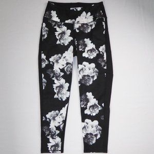 GAPFIT ACTIVE LEGGINGS CROPPED BLACK WHITE FLORAL COLORBLOCK SOLID BACK FLOWER M